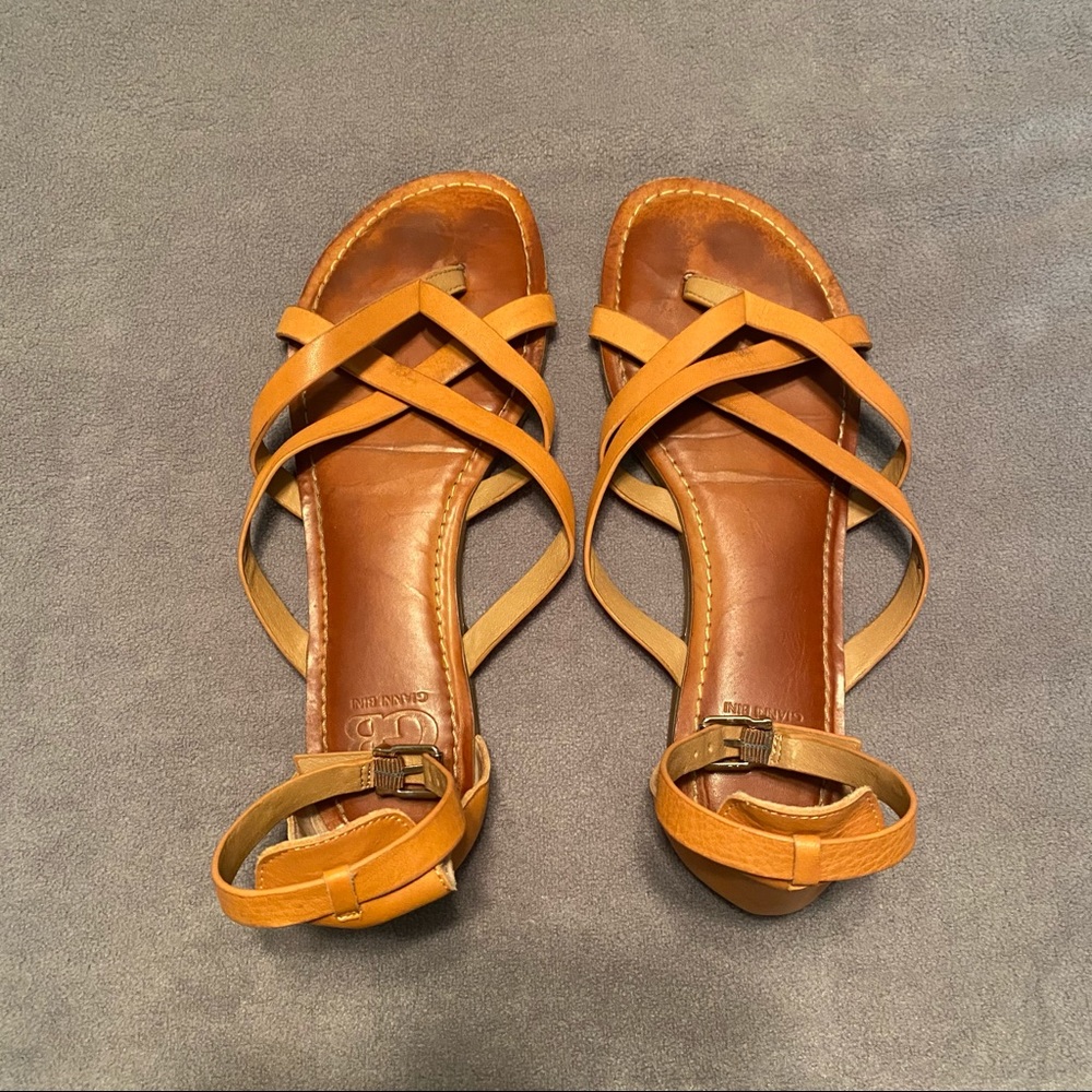 Gianni Bini sandals